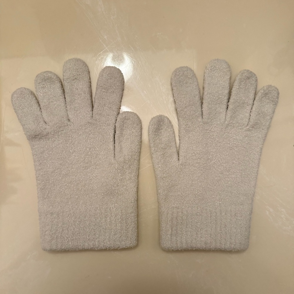 Limited Too Gloves